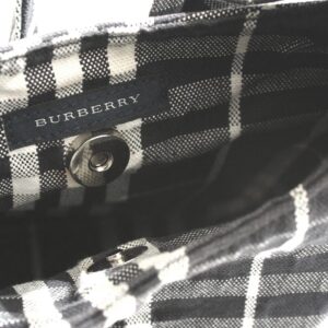 BurberrybucketbagNovaCheckdesign