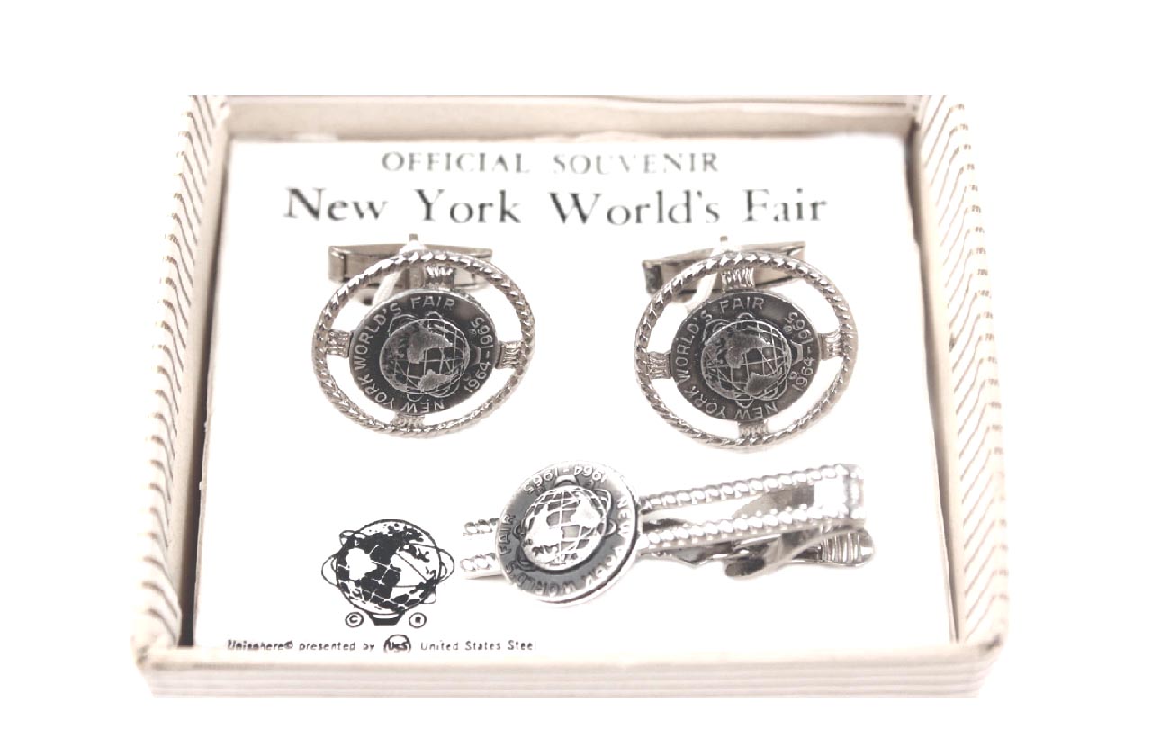 Vintage New York World's Fair 60s Cufflink Set - Momentum Vintage