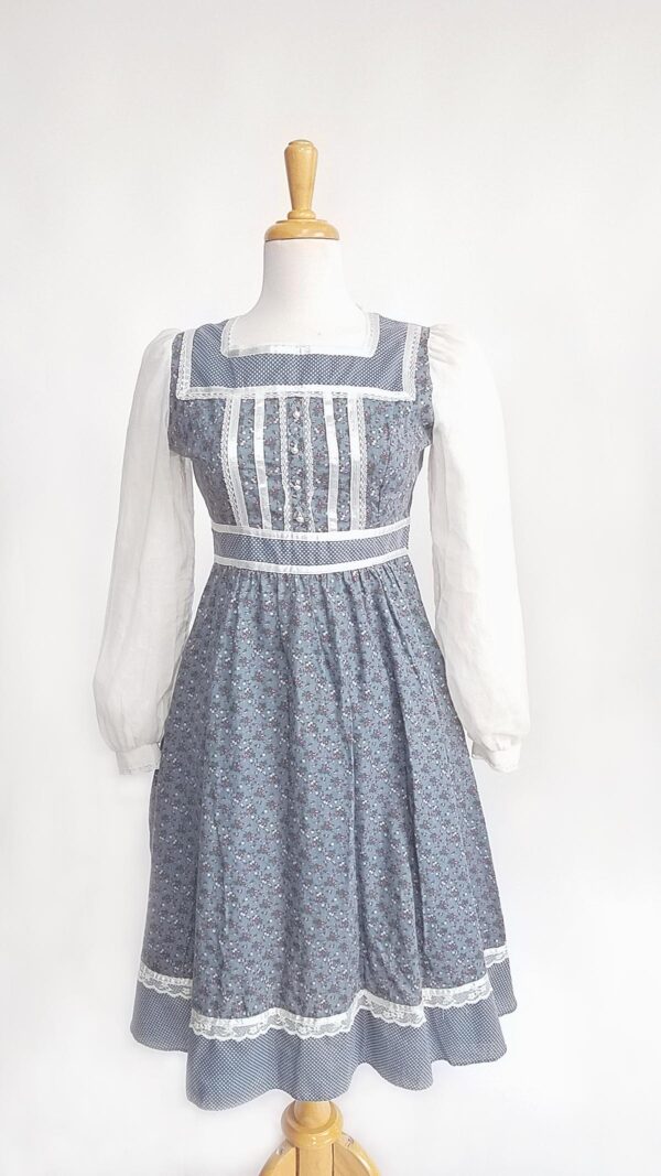 vintage gunne sax lace trim 70s polka dot floral prarie dress