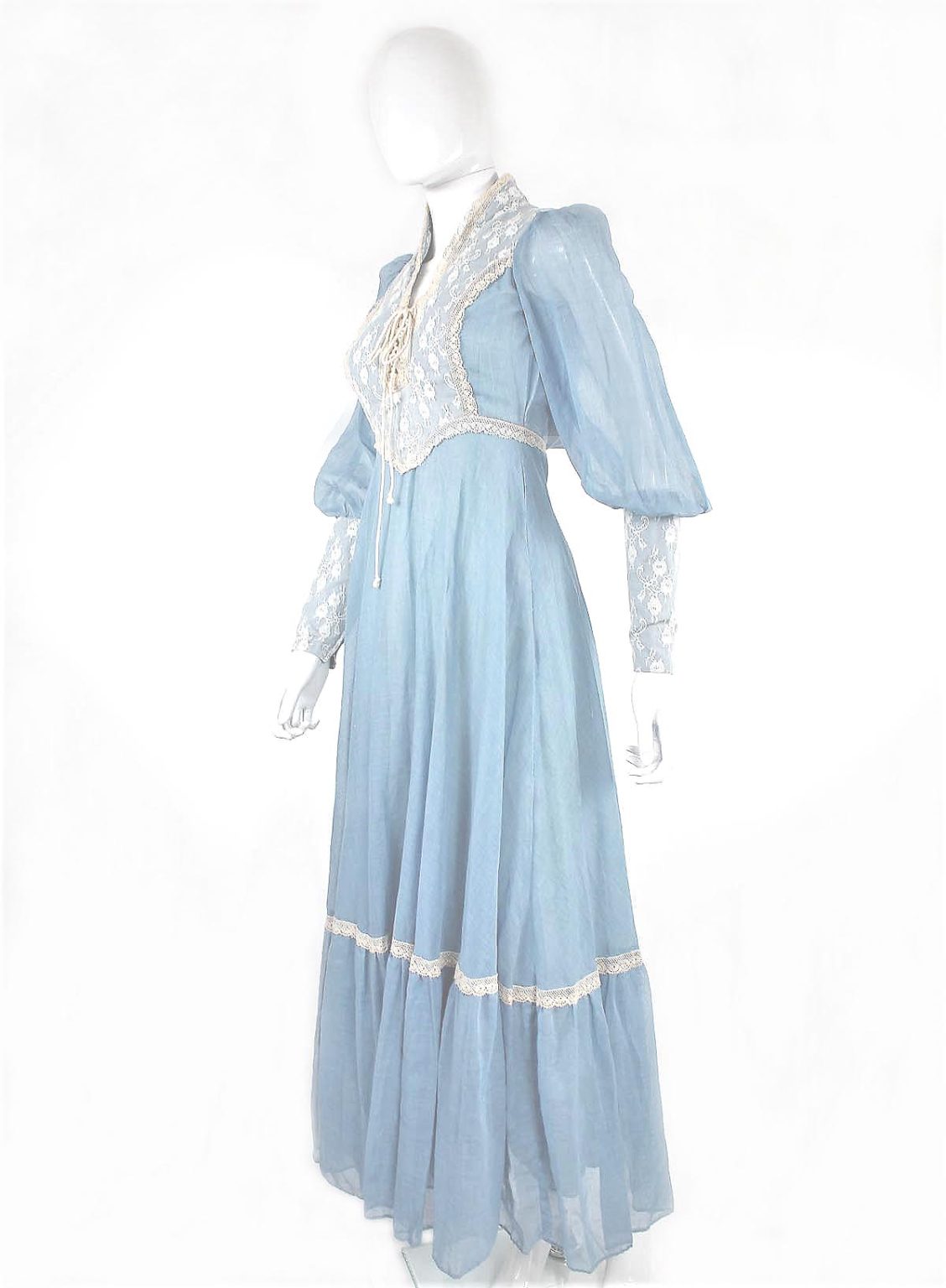 Vintage Gunne Sax Blue Ivory Lace Trim Maxi Prairie 70s Dress Size 5 - Momentum Vintage
