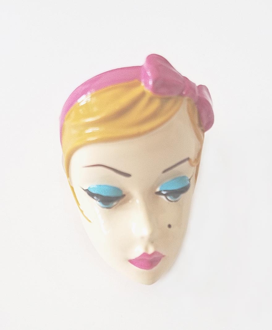 How to reattach doll head? : r/Barbie