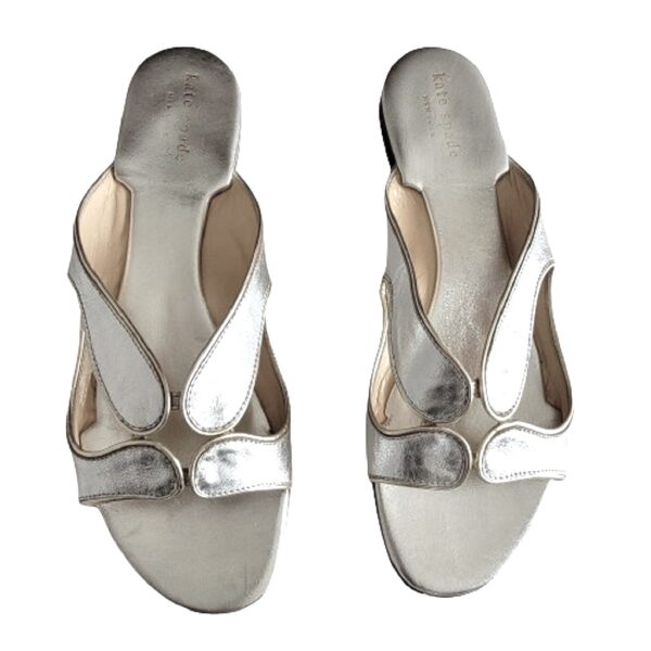 Kate spade silver metallic leather sandals