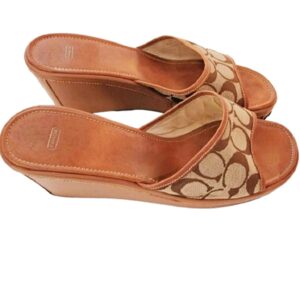 Vintage Coach tan wedge bare back slides shoes