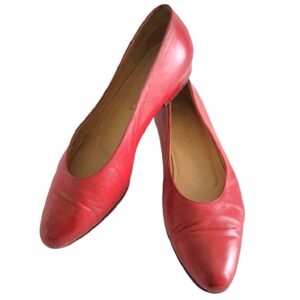 Gucci vintage red leather flats made in Italy