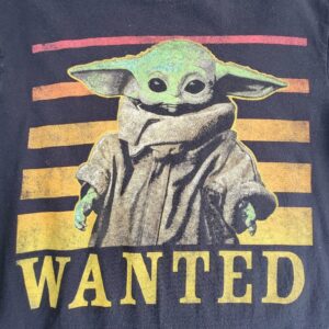 Star Wars baby Yoda Grogu graphic wanted t-shirt front.