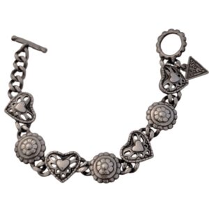 Closure type view of Vintage Guess hearts flowers designs bracelet